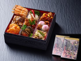 ⑦【厳選生おせち】中華風おせち 一段重 &amp;【極】麻婆セレクション